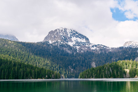 Top Scenic National Park Lakes for Fishing Enthusiasts