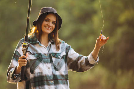 How Water Temperature Affects Crappie and Panfish Behavior