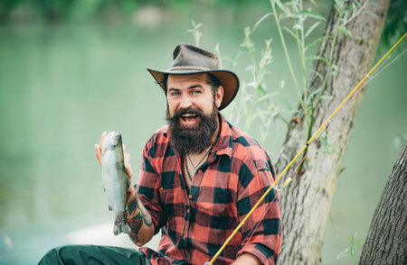 Catch and Release Ethics and Best Practices in American Fly Fishing